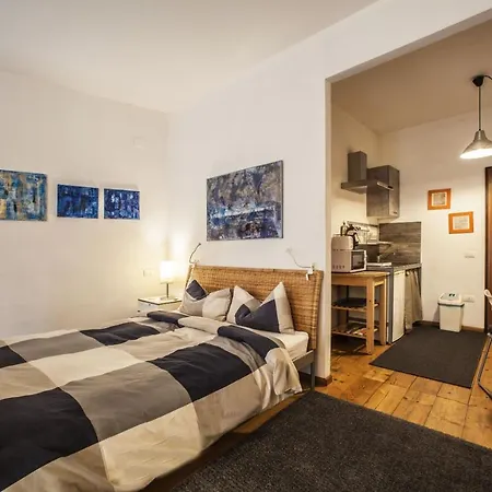 Centro Storico Via Manno *