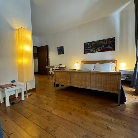 Apartment Centro Storico Via Manno *