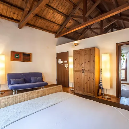 Centro Storico Via Manno Appartamento