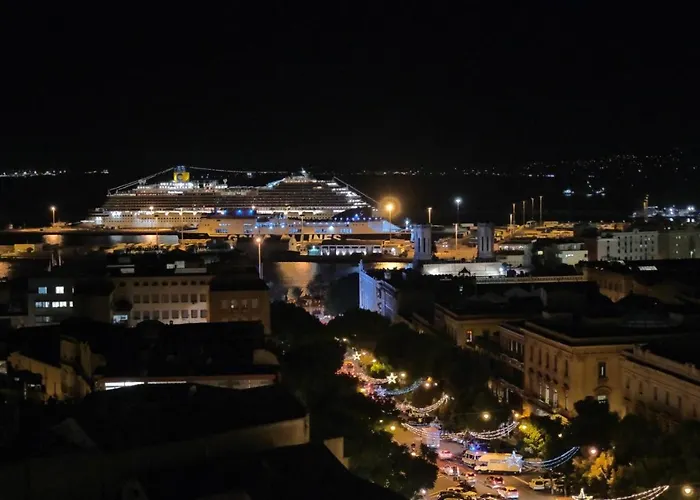 Apartment Centro Storico Via Manno *