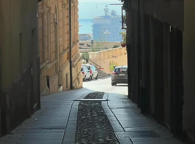 Apartment Centro Storico Via Manno