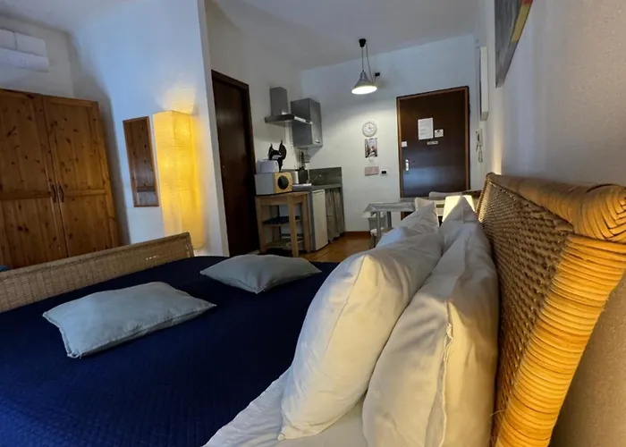 Centro Storico Via Manno * Cagliari